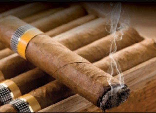 Blowin’ Smoke Cigar Bar