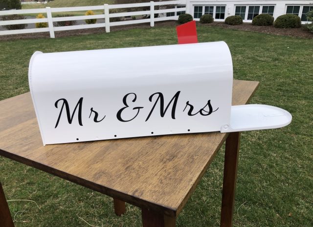 Mr. & Mrs. Mailbox